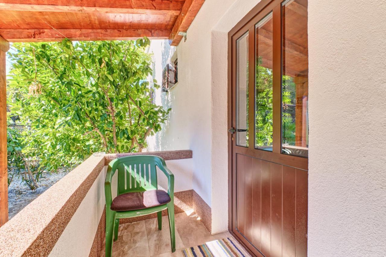 Eco Secluded Apartments Zabodarski Čunski Eksteriør bilde