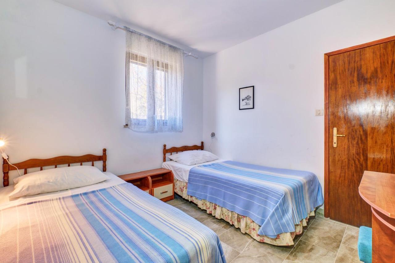 Eco Secluded Apartments Zabodarski Čunski Eksteriør bilde