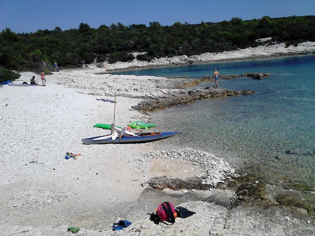 Eco Secluded Apartments Zabodarski Čunski Eksteriør bilde